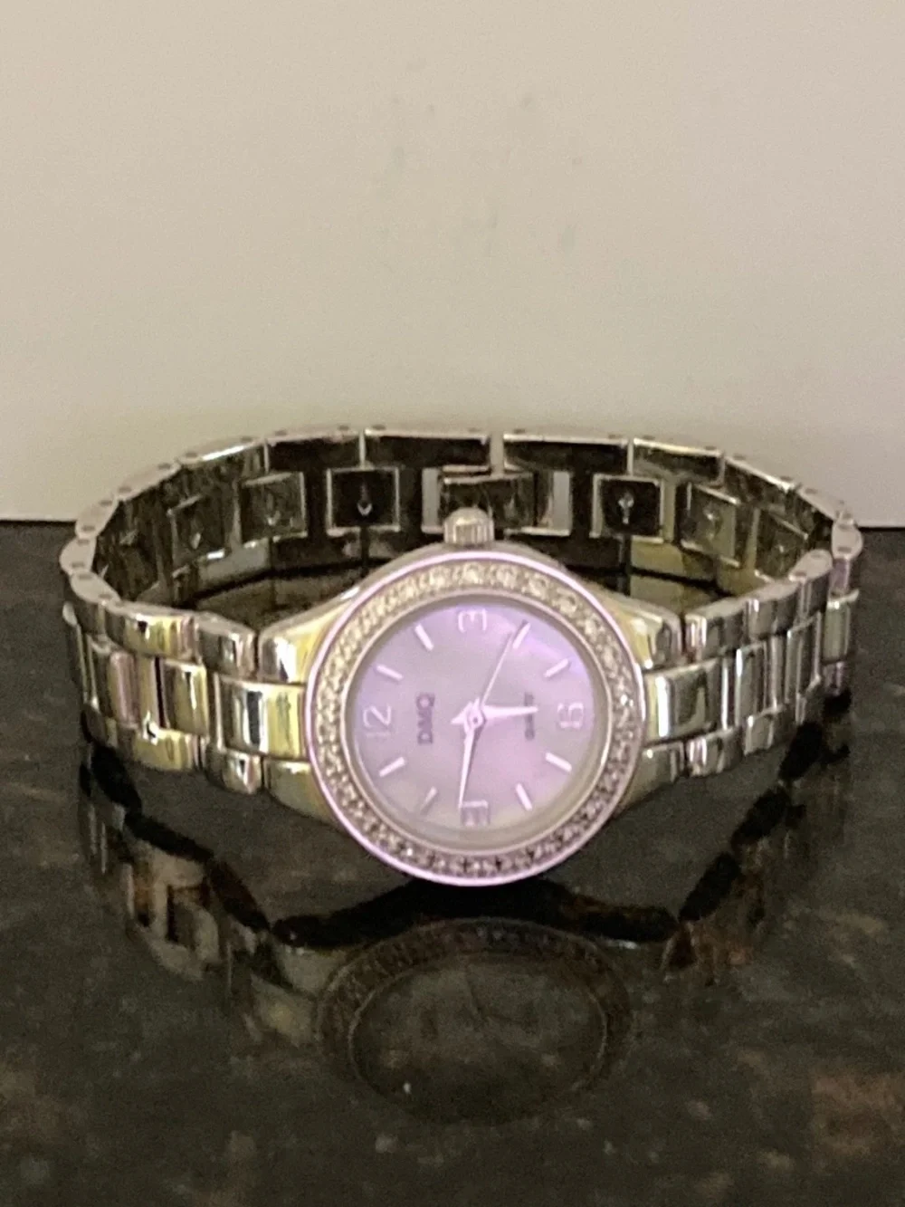 Diamonique Bezel Panther Link Watch/Silver Tone/Mother of Pearl Dial/EUC!